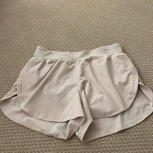 Find your pace lululemon shorts